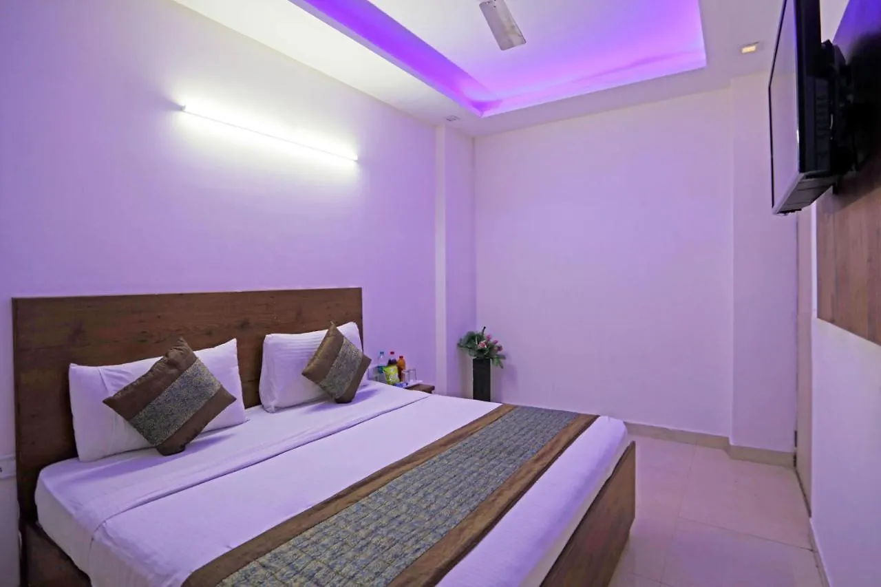 Hotel Moody Moon Delhi Airport