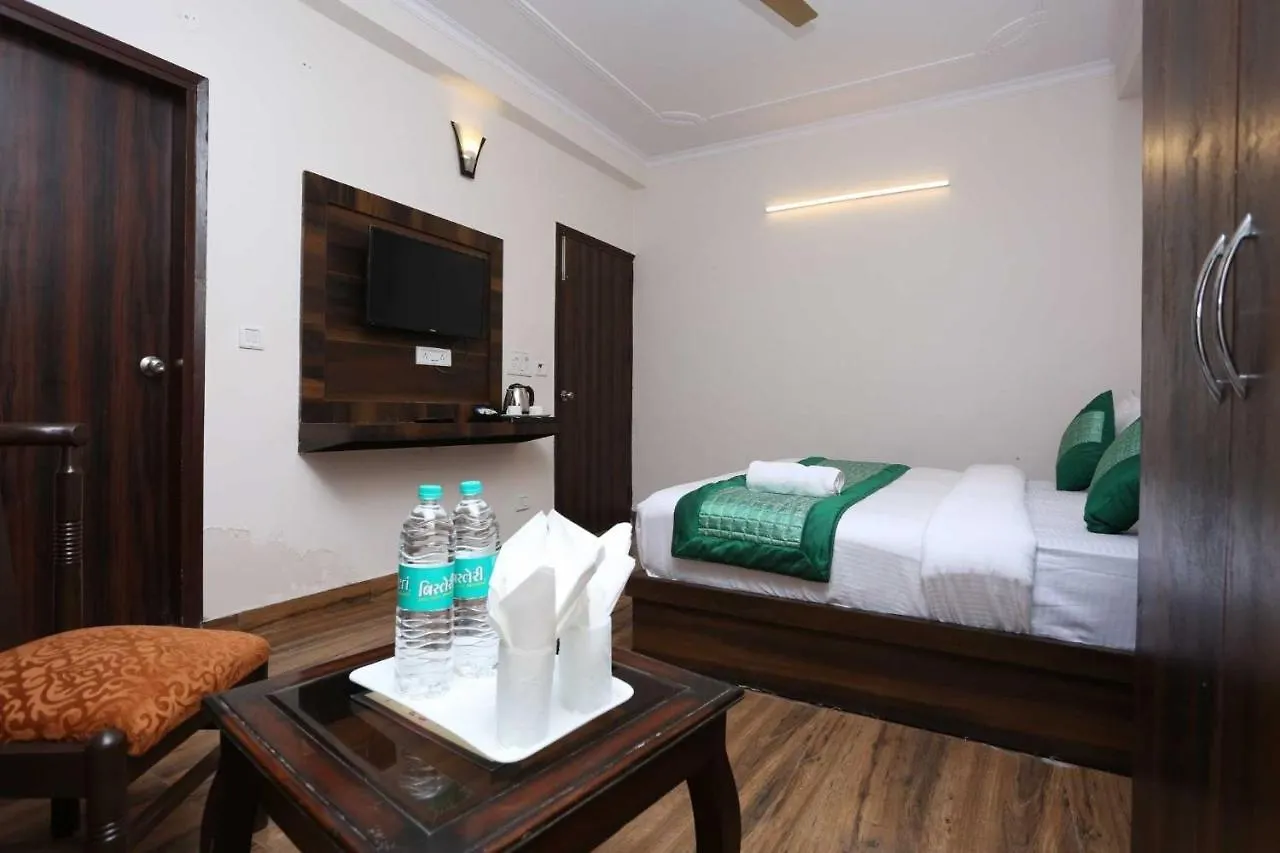 Hotel Moody Moon Delhi Airport 3*, New Delhi India